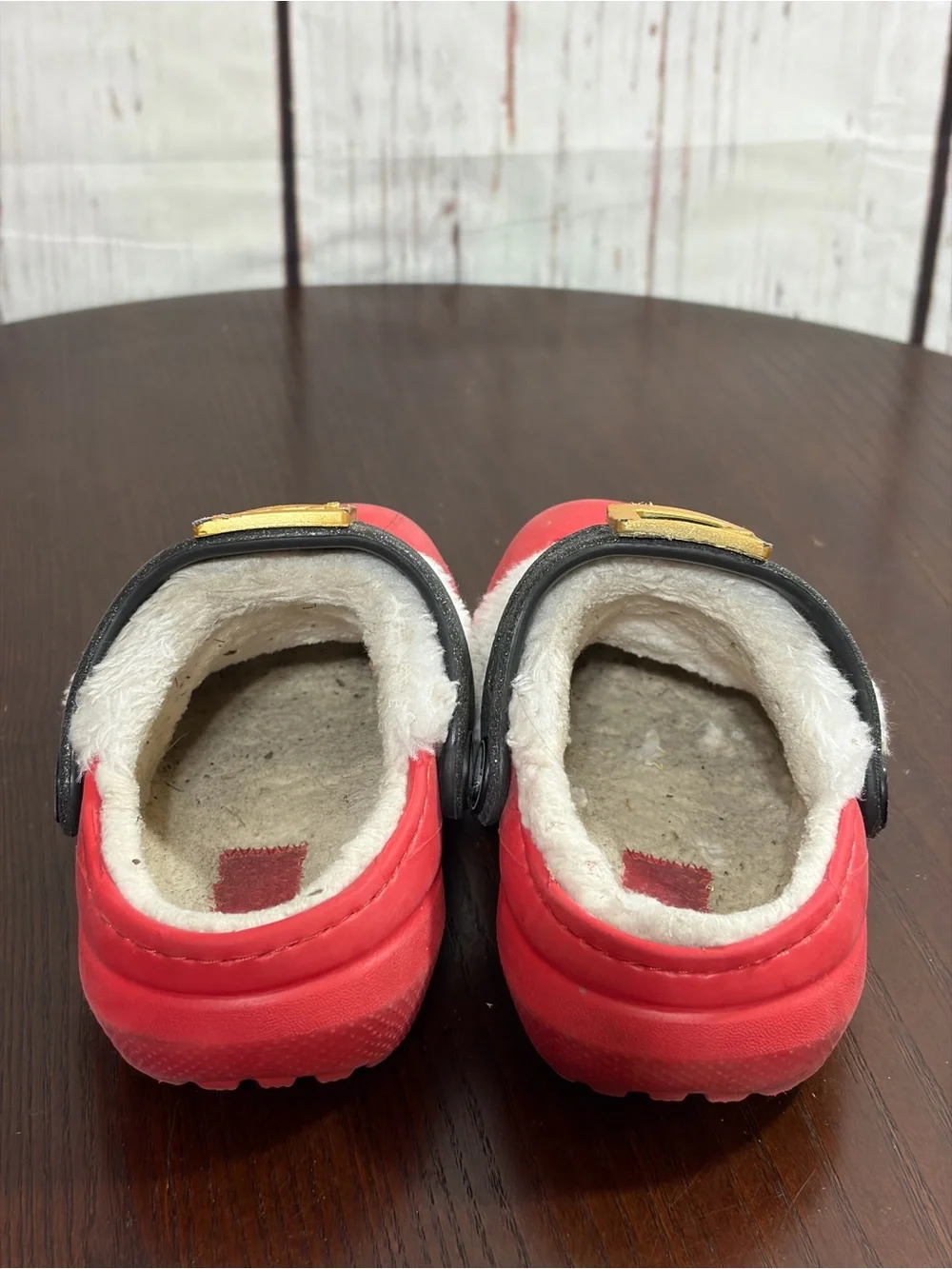 Crocs Santa Kids Red Fleece-Lined Slip-On Clogs C7